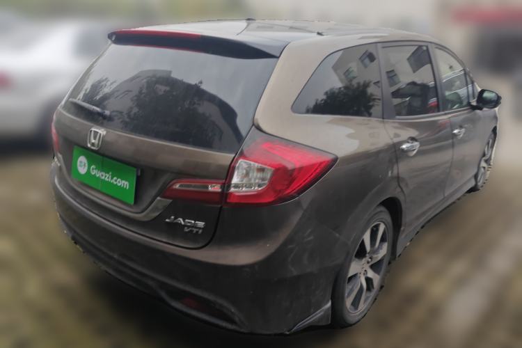 Used Honda Jade 2013 1.8L CVT Luxury Edition 5 seats
