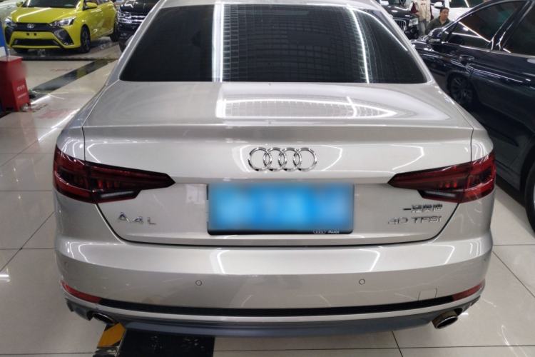 Used Audi A4L 2018 30th Anniversary Edition 40 TFSI Fashion Model