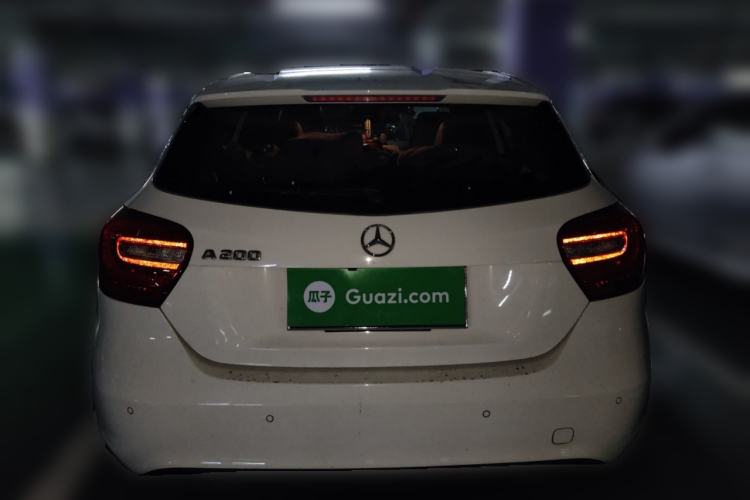 Used Mercedes-Benz A-Class 2015 A 200 Fashion Model
