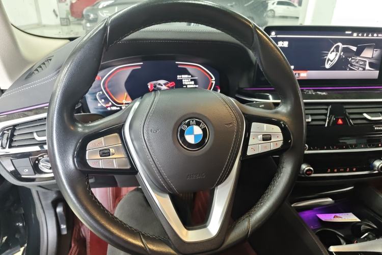 Used BMW 5 Series 2022 Second Facelift 525Li Luxury Package Steering Wheel