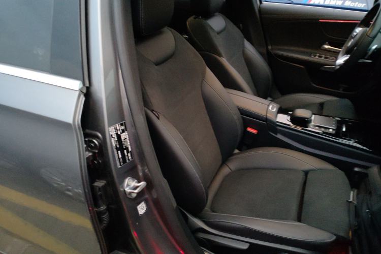 Used Mercedes-Benz A-Class 2022 Second Facelift A 200 L Sport Sedan Fashion Version