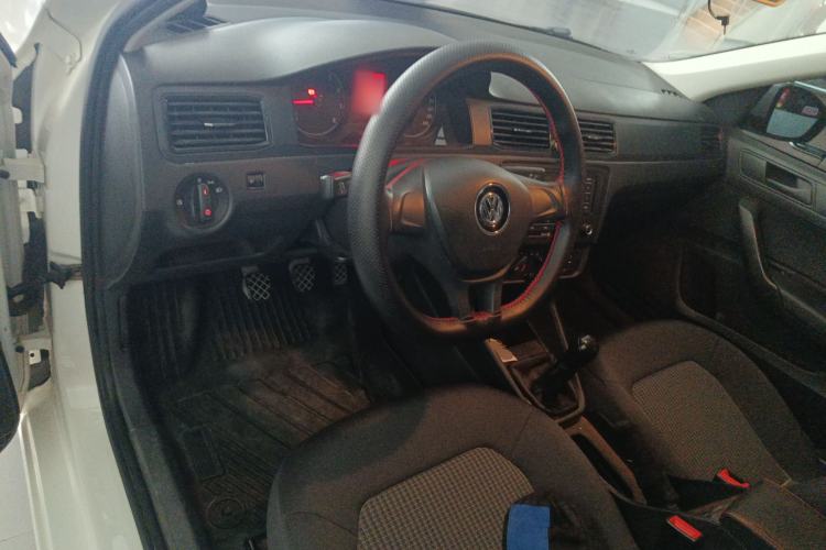 Used Volkswagen Santana 2016 1.6L Manual Fashion Edition
