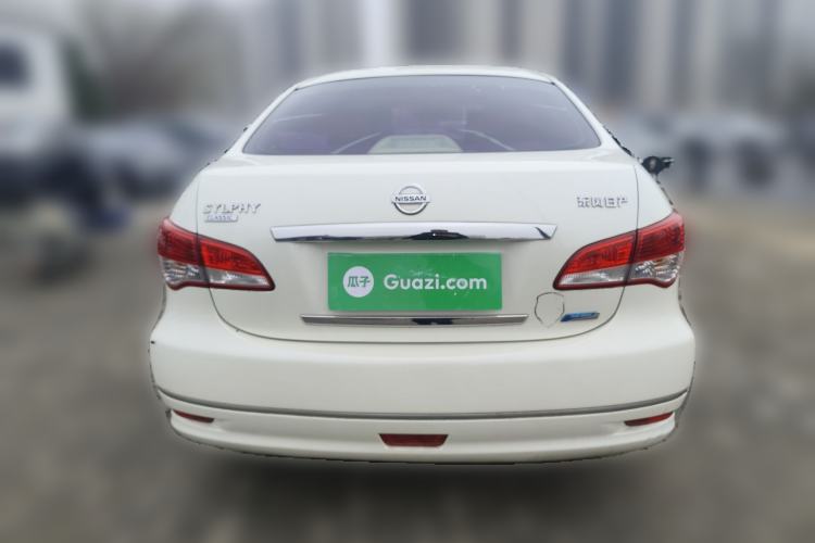 Used Nissan Sylphy 2016 Classic 1.6XE Manual Leading Edition Rear