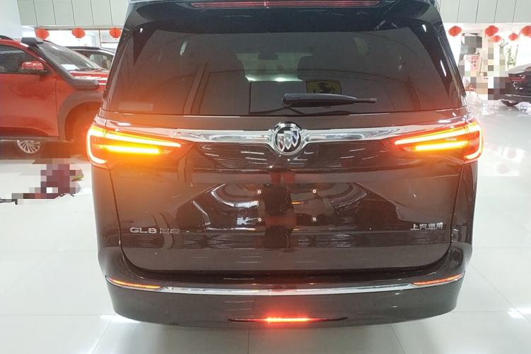 Used Buick GL8 2021 ES Landtrek 653T Luxury Model
