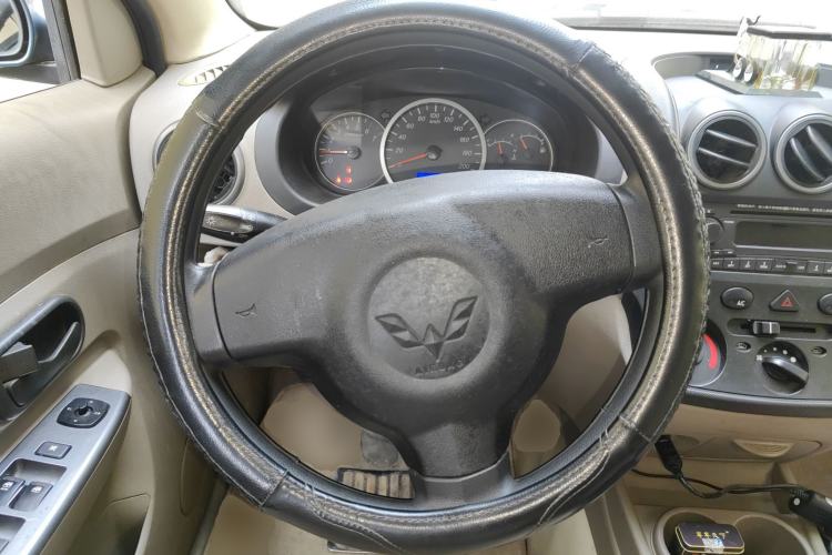 Used Wuling Hongguang 2010 1.2L Comfort Edition China IV
