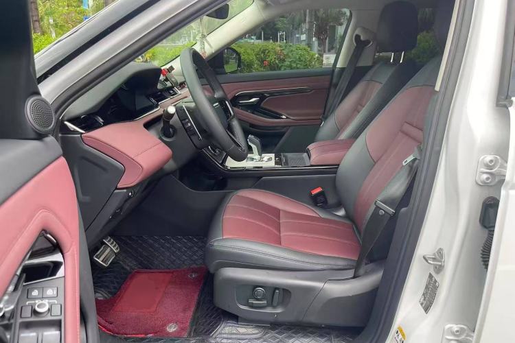 Used Land Rover Range Rover Evoque New Energy 2023 Aurora L P300e Plug-in Hybrid Electric Version