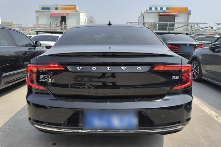 Used Volvo S90 2023 B5 Zhiyuan Luxury Edition
