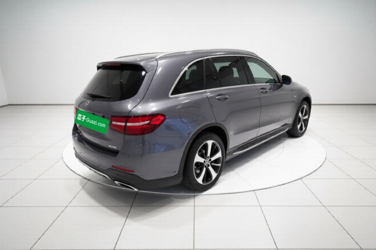 Used Mercedes-Benz GLC 2019 Facelift GLC 260 L 4MATIC Luxury Model Exterior 5