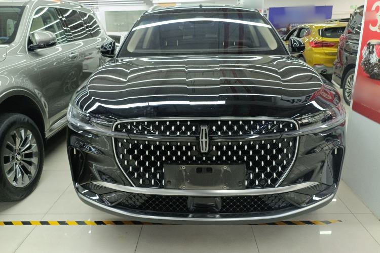 Used Lincoln Nautilus 2023 2.0T All-Wheel-Drive Luxury Edition Front