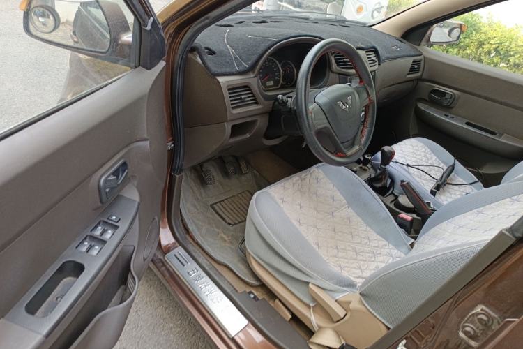 Used Wuling Hongguang 2014 1.5L S Standard Version