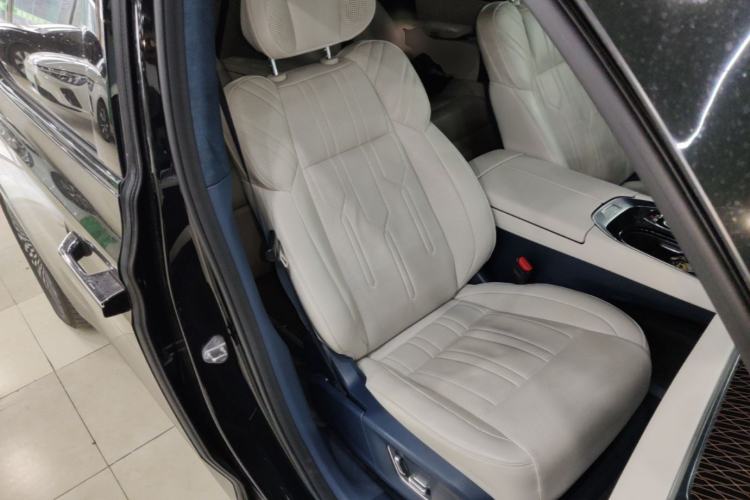 Used Zeekr 009 2022 WE Edition