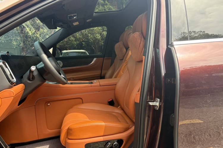 Used Hima AITO M9 2025 Pure Electric Ultra Version 100 kWh 6-Seater Model Left Front Seat