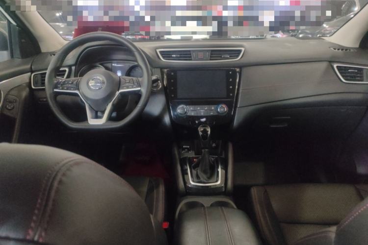 Used Nissan Qashqai 2021 2.0L CVT Luxury Edition Center Console