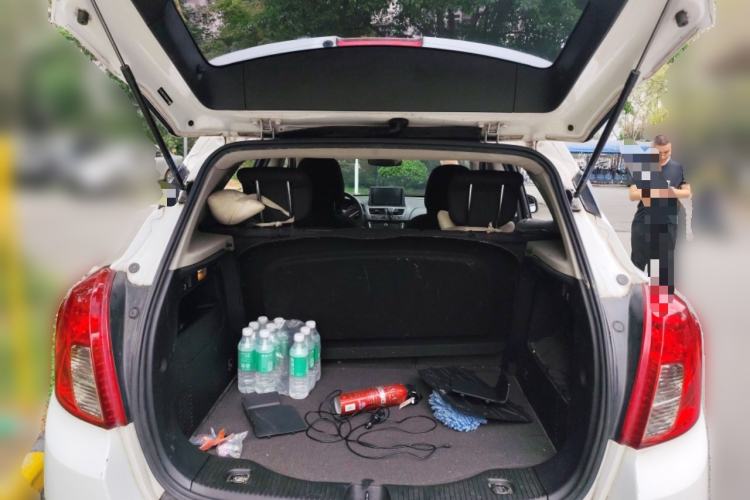 Used Buick Encore 2015 1.4T Automatic Two-Wheel Drive Urban Elite Version
