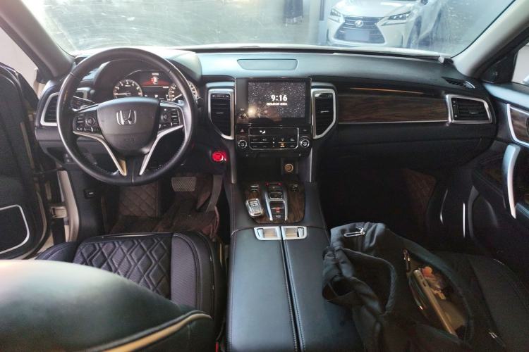 Used Honda UR-V 2017 370TURBO 2WD Prestige Edition China V