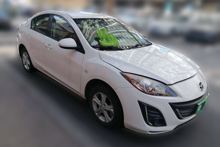 Used Mazda Mazda 3 2015 Sedan 1.6L Manual Comfort Model