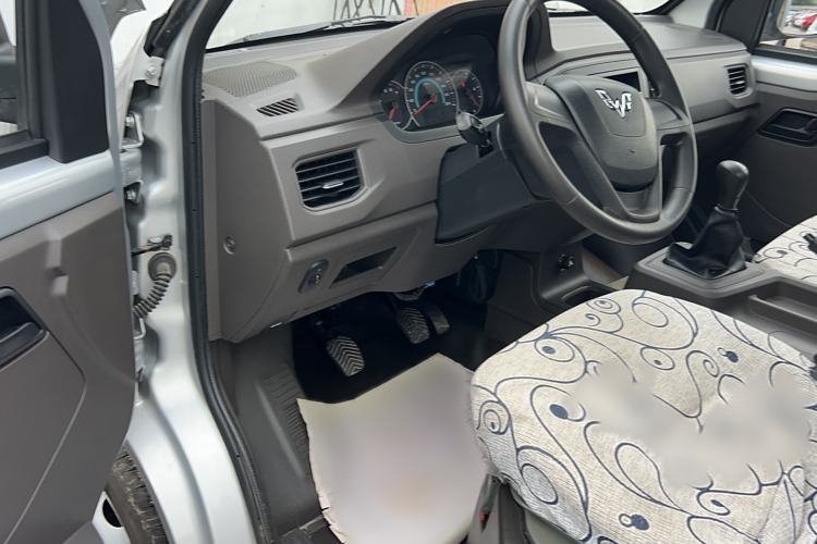 Used Wuling Rongguang New Truck 2021 1.8L Base Model Single-Row Double Rear Wheels LJ479Q6
