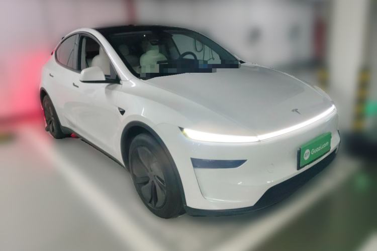 Used Tesla Model Y 2025 Rear-Wheel-Drive Version