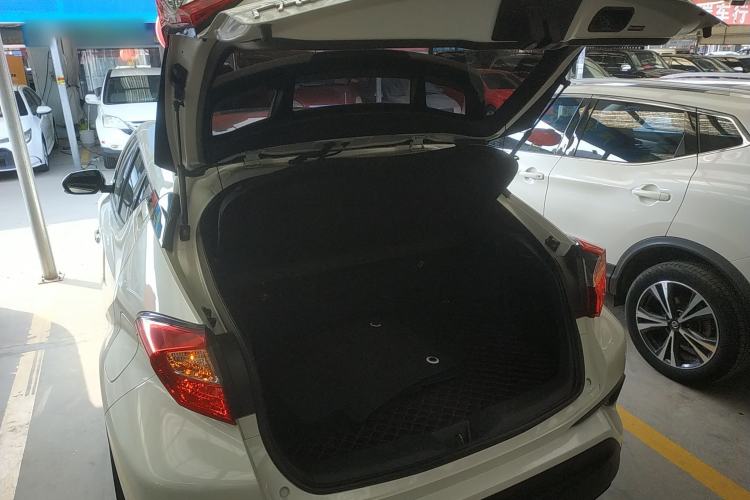 Used Toyota C-HR 2020 2.0L Leading Edition Trunk