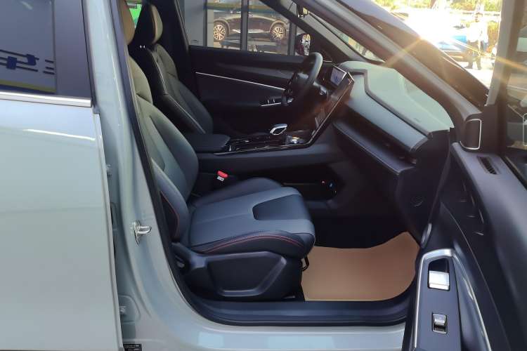 Used Geely Auto Emgrand X7 Sport 2023 Boyue COOL 1.5TD Smart Connect+