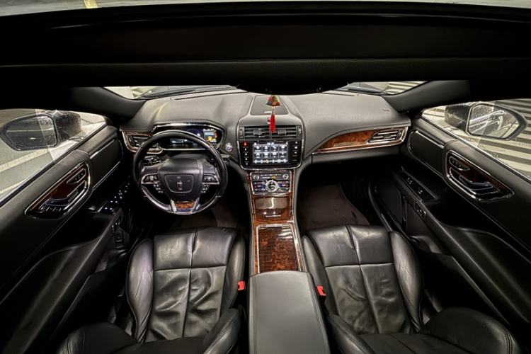 Used Lincoln Continental 2017 2.0T Two-Wheel-Drive Luxury Edition
