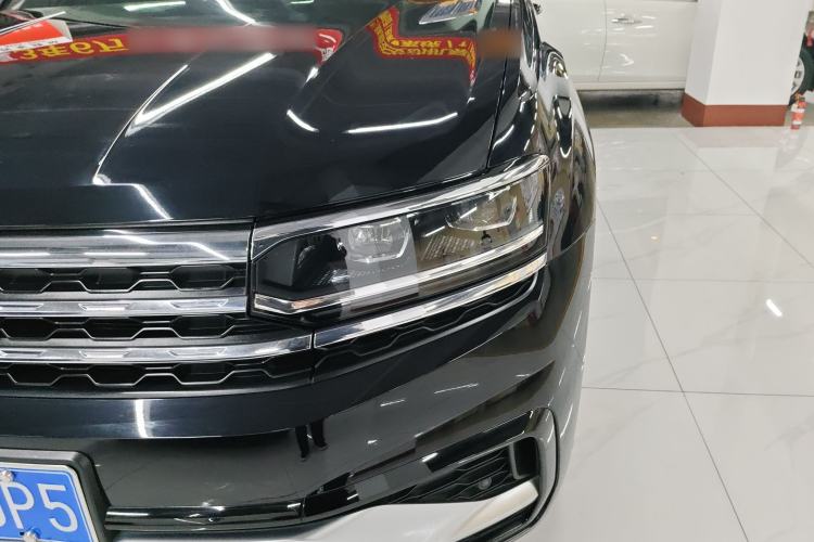 Used Volkswagen Teramont X 2020 Facelift 380TSI Four-Wheel Drive Luxury Edition Left Front Headlight