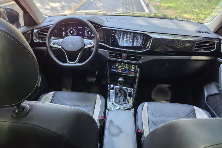 Used Volkswagen Tayron GTE Plug-in Hybrid 2022 1.4T Luxury Edition Interior 9