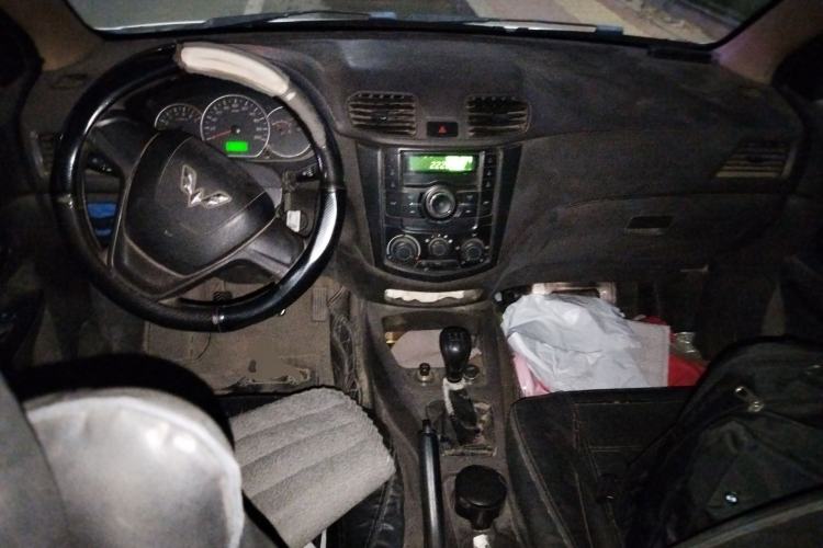 Used Wuling Hongguang 2018 1.5L Classic S Base Model Center Console