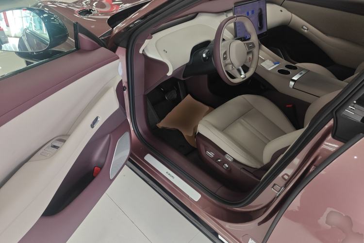 Used Xiaomi Auto YU7 2025 Ultra-Long Range Rear-Wheel Drive Version
