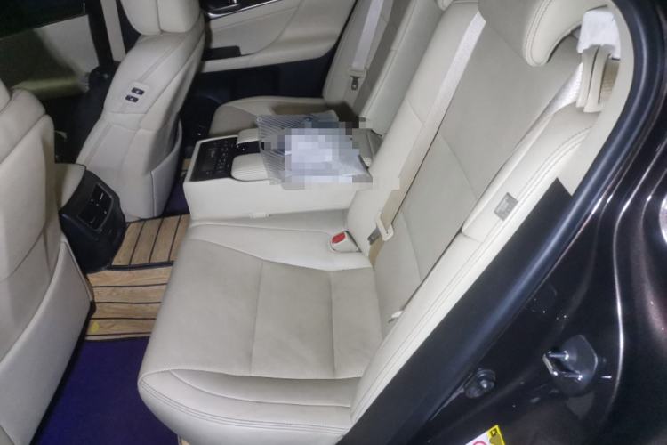 Used Lexus GS 2012 350 Luxury All-Wheel-Drive Version