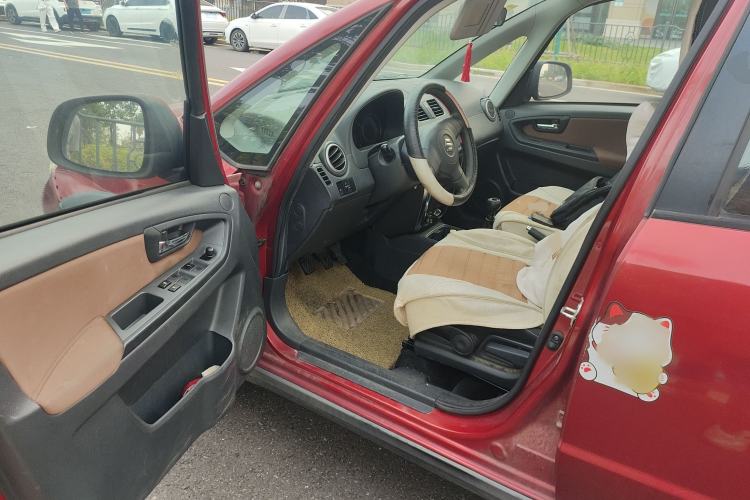 Used Suzuki SX4 2013 1.6L Manual CoolRide Model