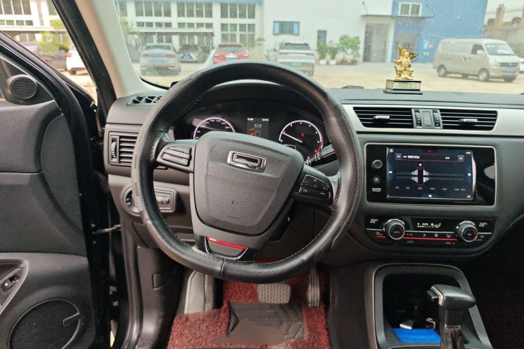 Used Qoros 5 2017 1.6T Automatic Prestige Model Steering Wheel