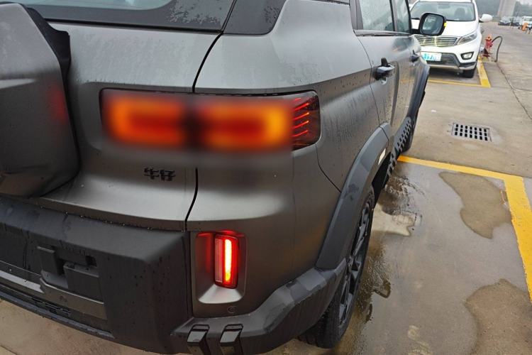 Used Geely Auto Cowboy 2025 1.5TD Trendy Play Edition Exterior 6