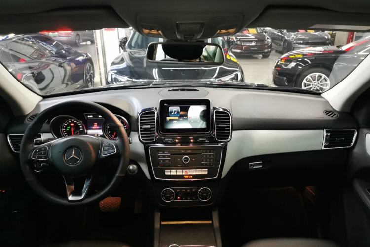 Used Mercedes-Benz GLE 2015 GLE 320 4MATIC
