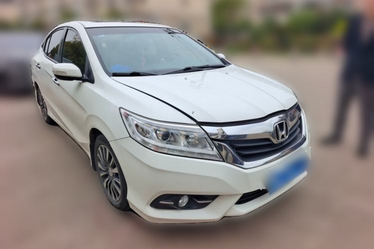 Used Honda Crider 2015 1.8L automatic luxury edition
