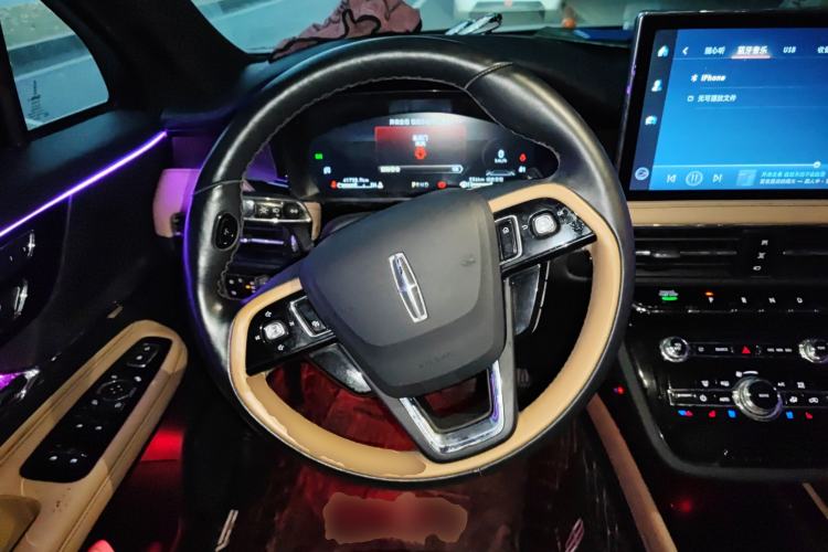 Used Lincoln Corsair 2022 2.0T Two-Wheel Drive Luxury Edition Steering Wheel