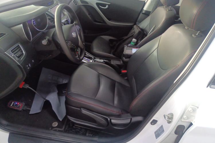 Used Hyundai Elantra (5th Generation / Langdong) 2016 1.6L Automatic Prestige Model
