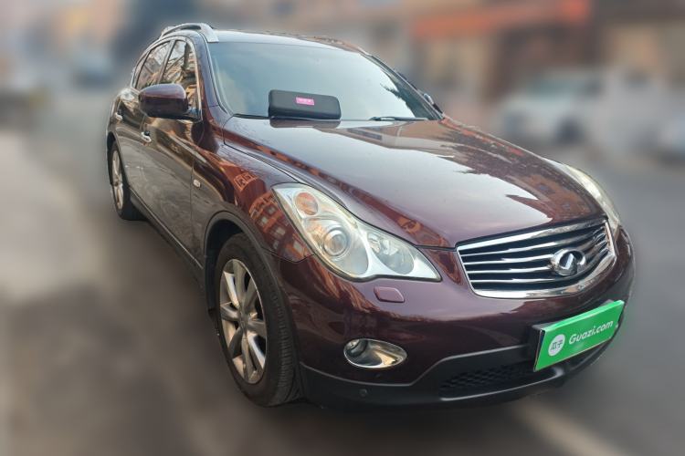 Used Infiniti EX 2013 EX25 4x4 Prestige Edition Front Right 45 Deg