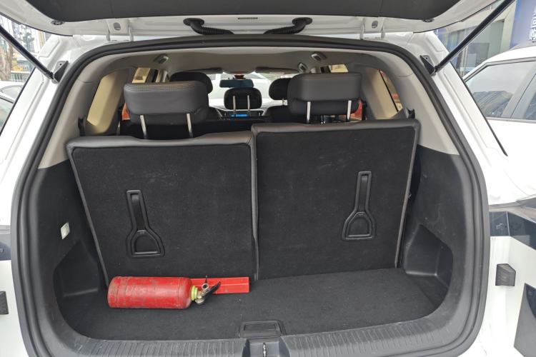 Used Baojun RM-5 2019 1.5T Manual Elite Version with 24-Hour Online Service 7 Seats