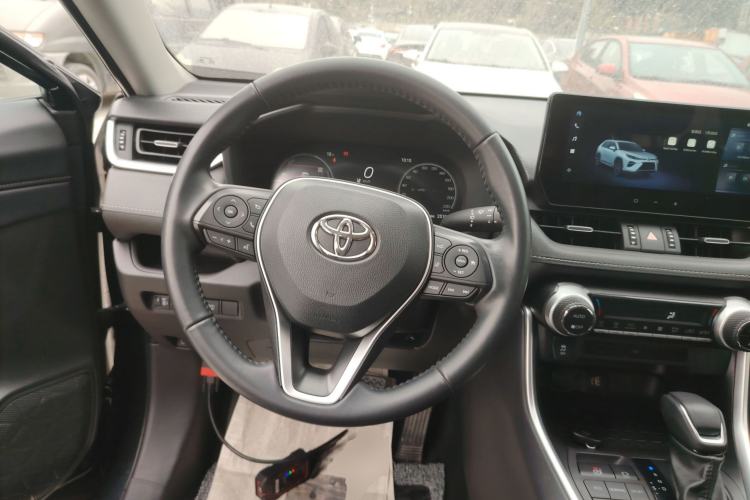 Used Toyota Wildlander 2023 Dual-Motor 2.5L E-CVT Two-Wheel Drive Luxury PLUS Edition