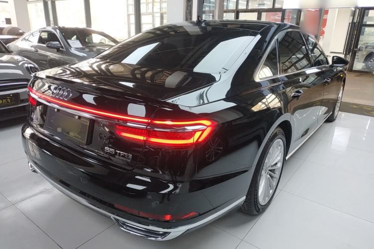 Used Audi A8 2022 A8L 50 TFSI quattro Comfort Edition Collector's Model
