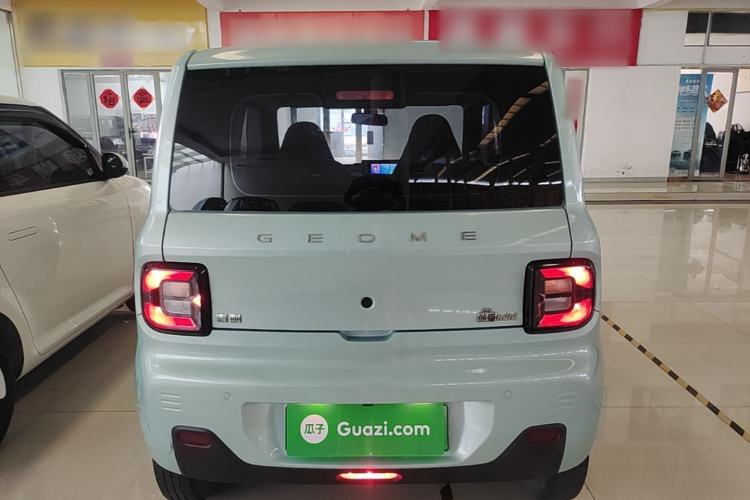 Used Geely Galaxy Panda 2023 Panda Mini 200km Endurance Bear
