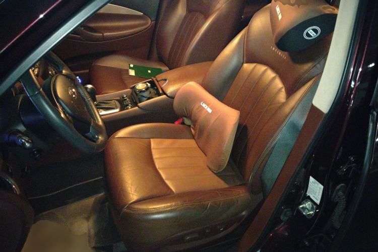 Used Infiniti QX50 2013 2.5L Two-Wheel-Drive Elegant Edition