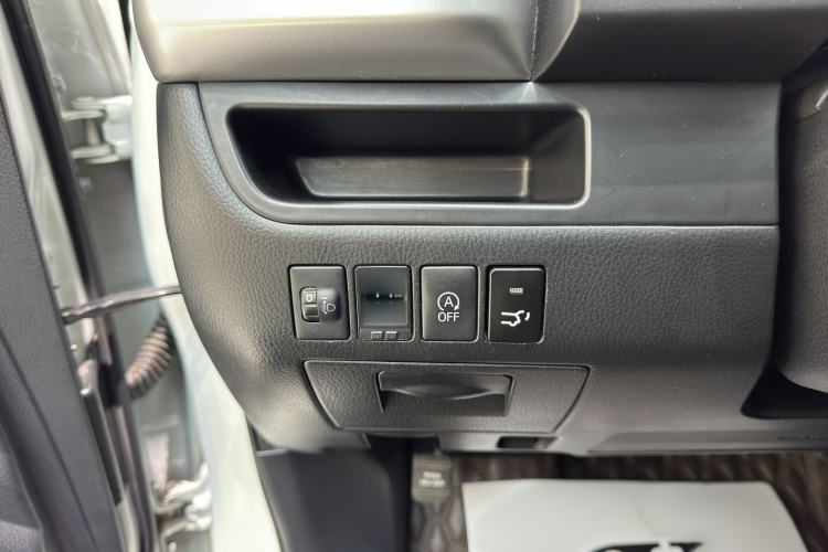 Used Toyota Highlander 2017 2.0T Four-Wheel Drive Luxury Edition 7 Seats