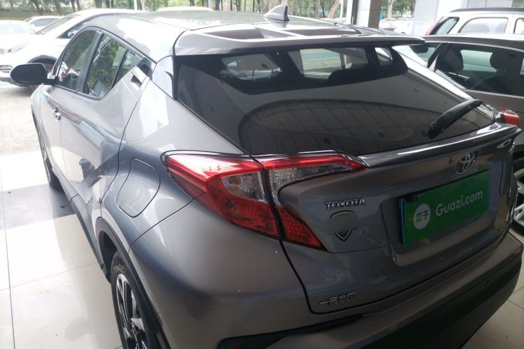 Used Toyota IZOA 2020 2.0L Enjoy Edition

