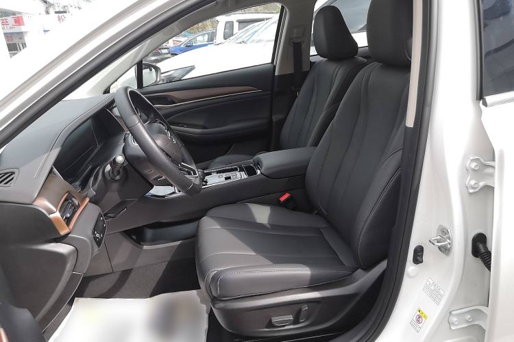 Used GAC Trumpchi GA6 2022 270T Automatic Luxury Edition