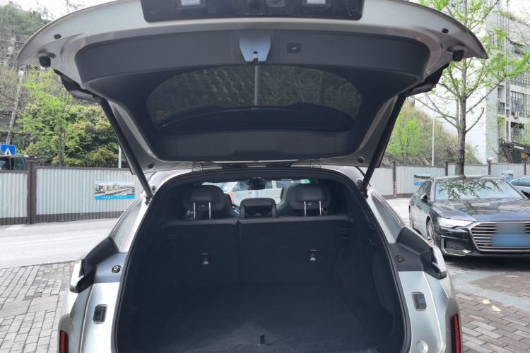 Used Lynk & Co 08 EM-P 2023 120km Long-Range Halo Trunk