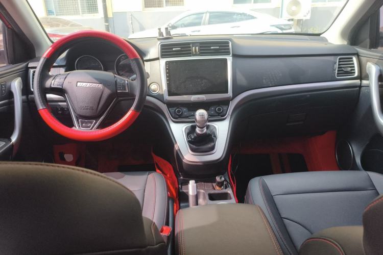 Used Haval M6 2019 1.5T Manual Two-Wheel Drive Urban Version China VI Standard
