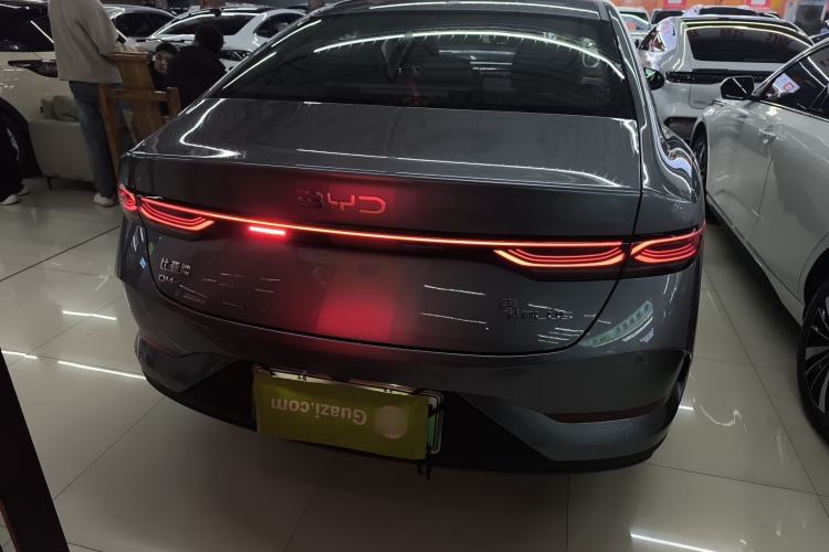 Used BYD Qin PLUS 2025 DM-i Smart Drive 55KM Leading Model