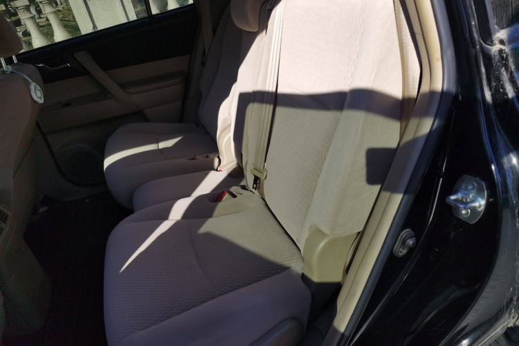 Used Toyota Highlander 2011 2.7L Two-Wheel Drive 5-Seater Elite Edition
